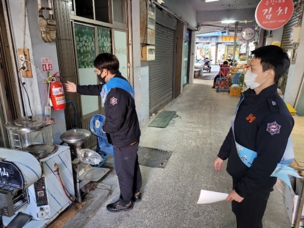 88322_92982_2859.jpg 이미지입니다.