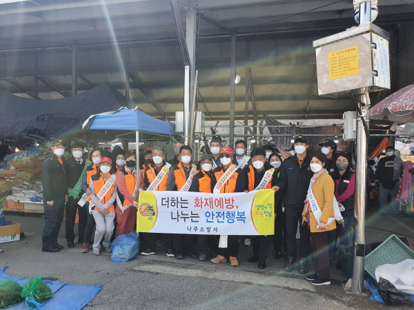 관련사진1.jpg 이미지입니다.