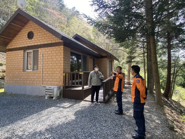 6861FB98-8B36-4238-80C9-474882F4DAD2.jpeg 이미지입니다.