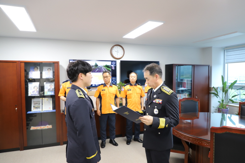신규소방관1.JPG 이미지입니다.