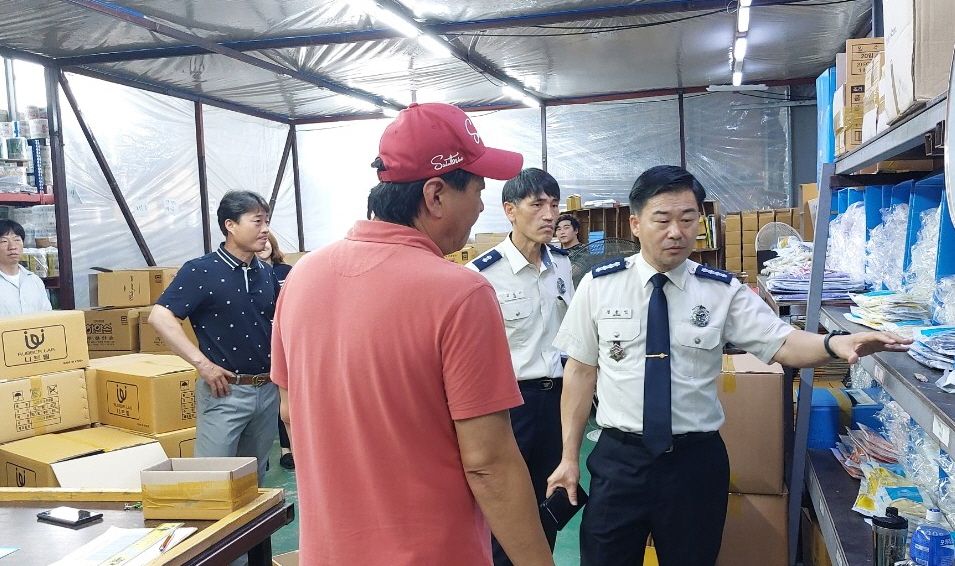 하얀손산업 방문.jpg 이미지입니다.
