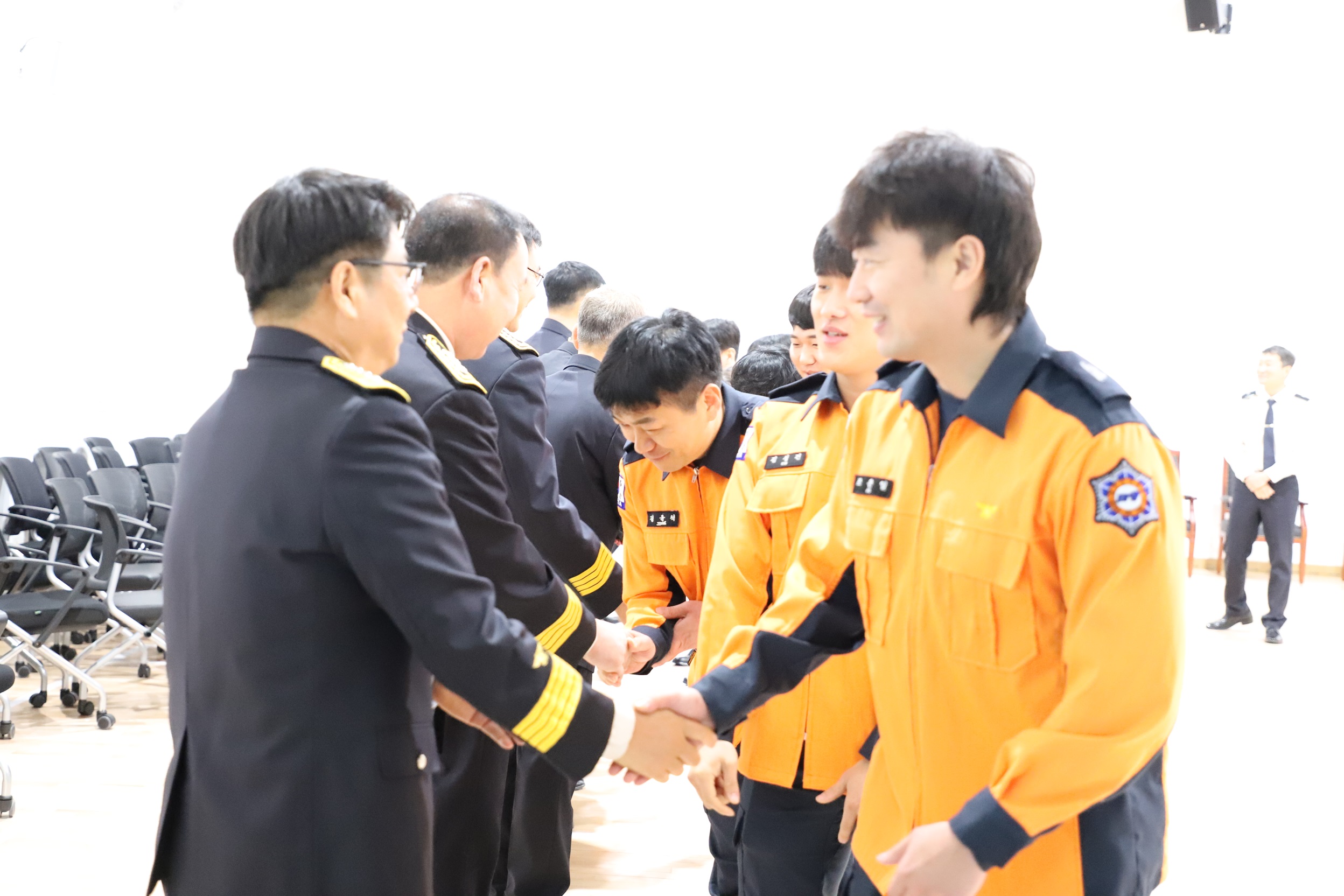 16.JPG 이미지입니다.