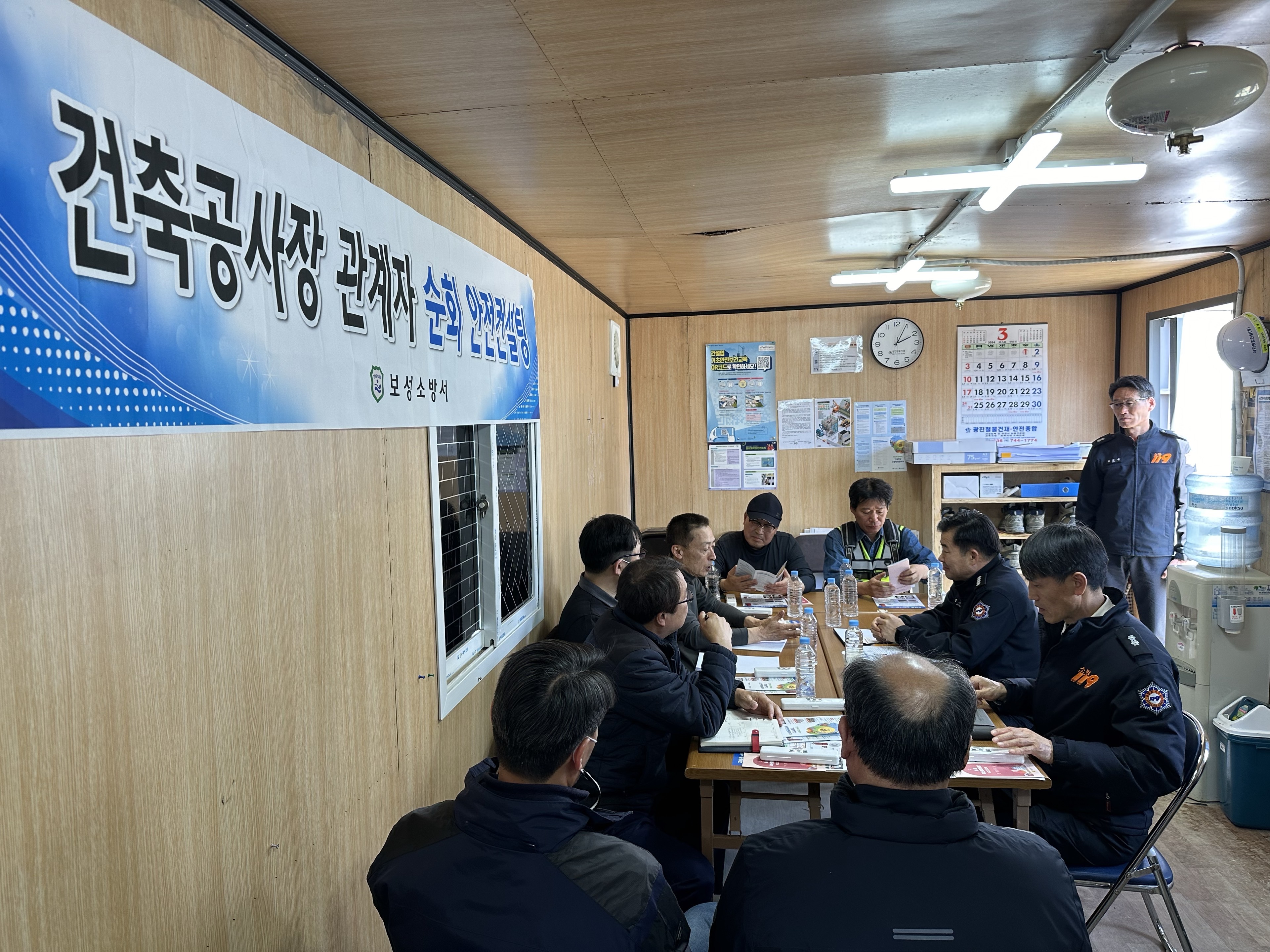 8_d22Ud018svc1qofr4fki9dm3_cs0ftt.jpg 이미지입니다.