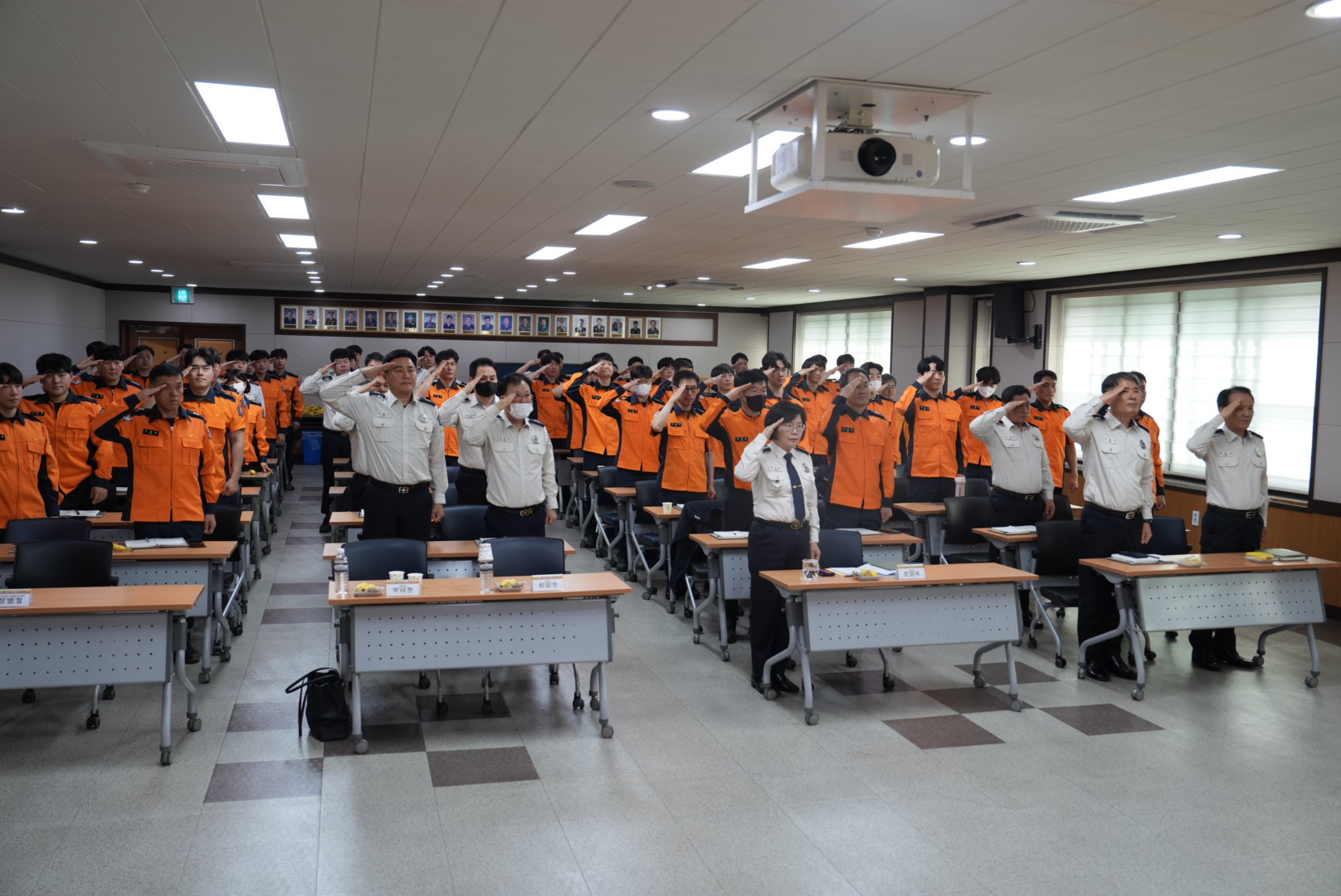 2.JPG 이미지입니다.