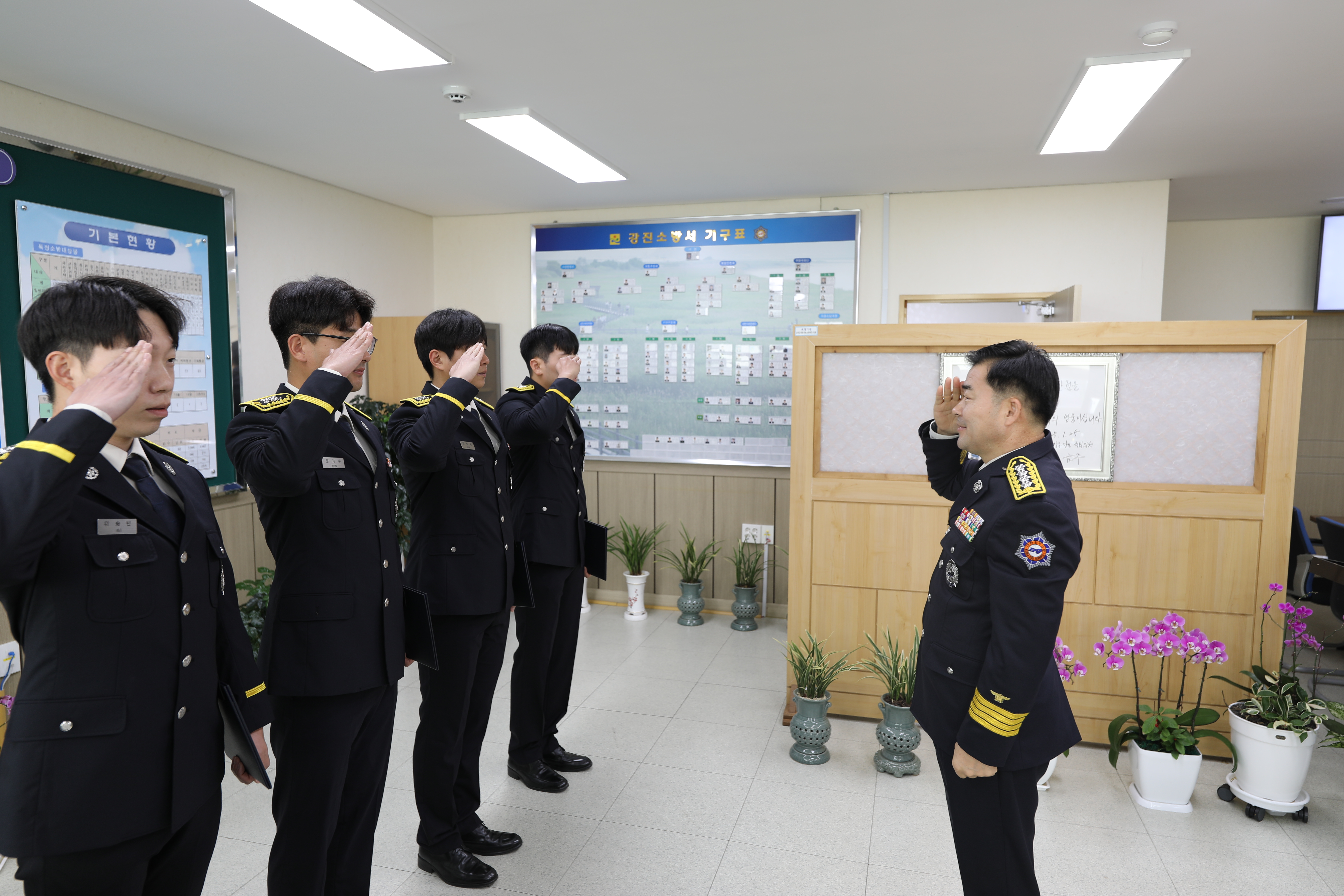 0N5A5581.JPG 이미지입니다.