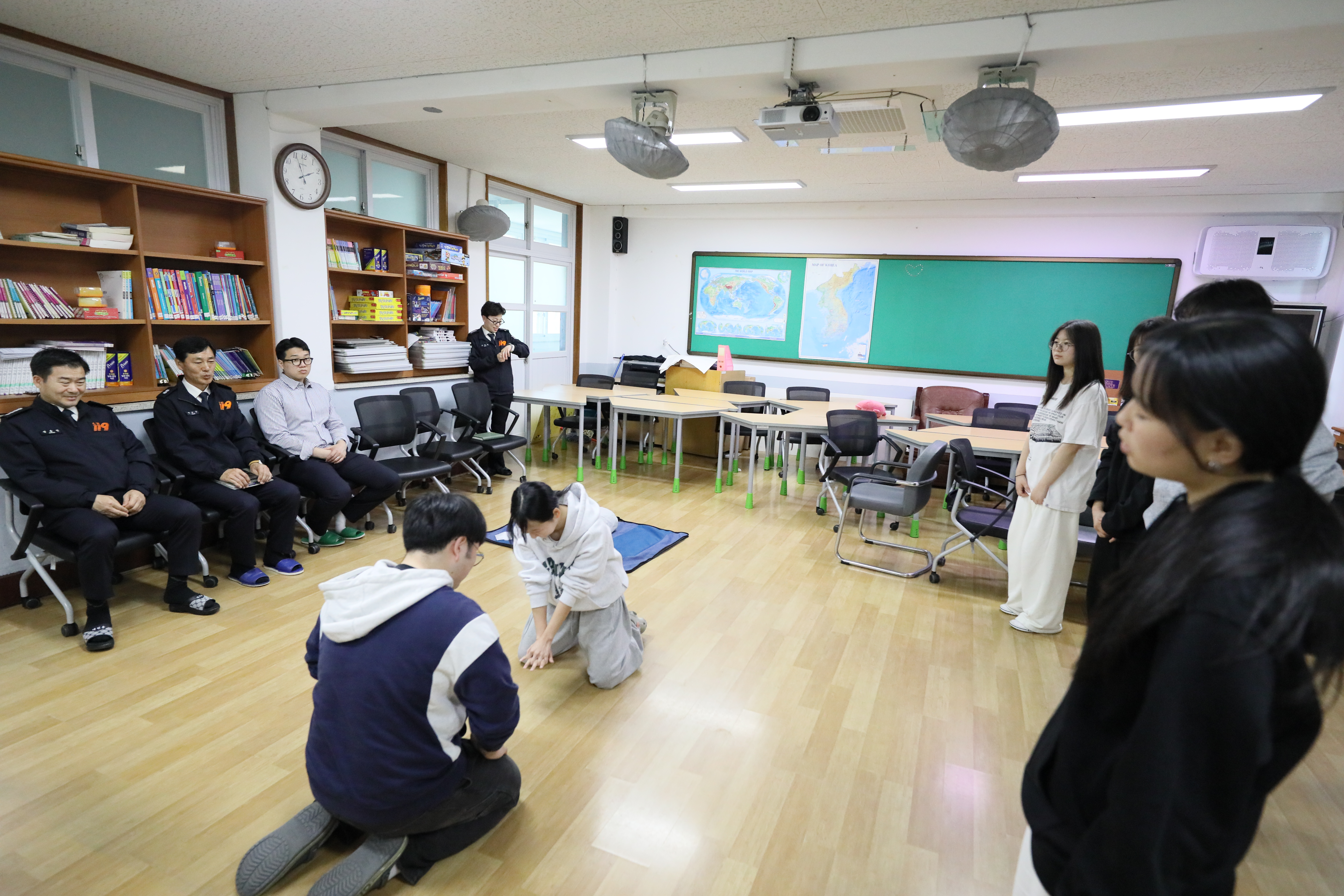 0N5A7694.JPG 이미지입니다.