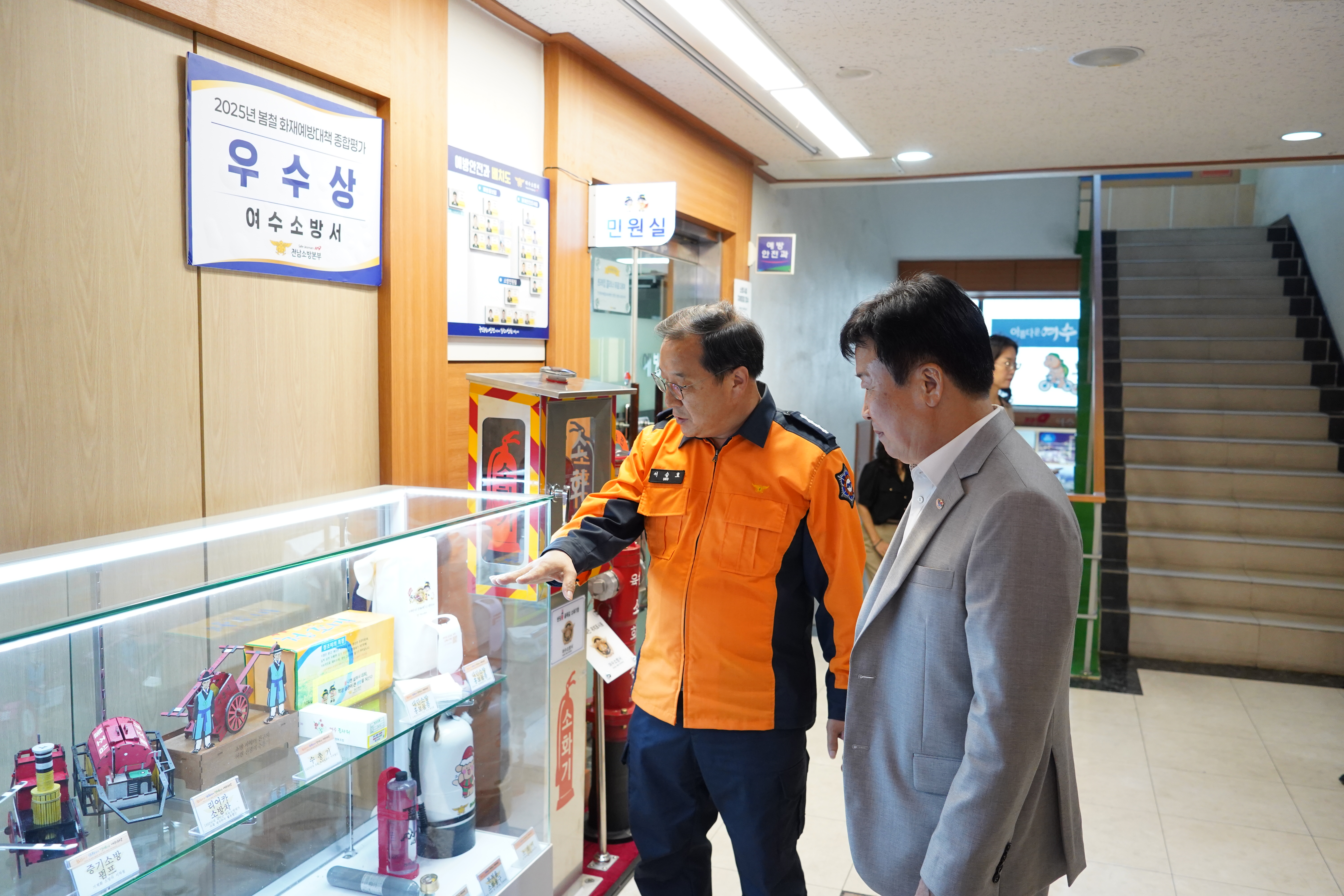 2층복도 설명.jpg 이미지입니다.